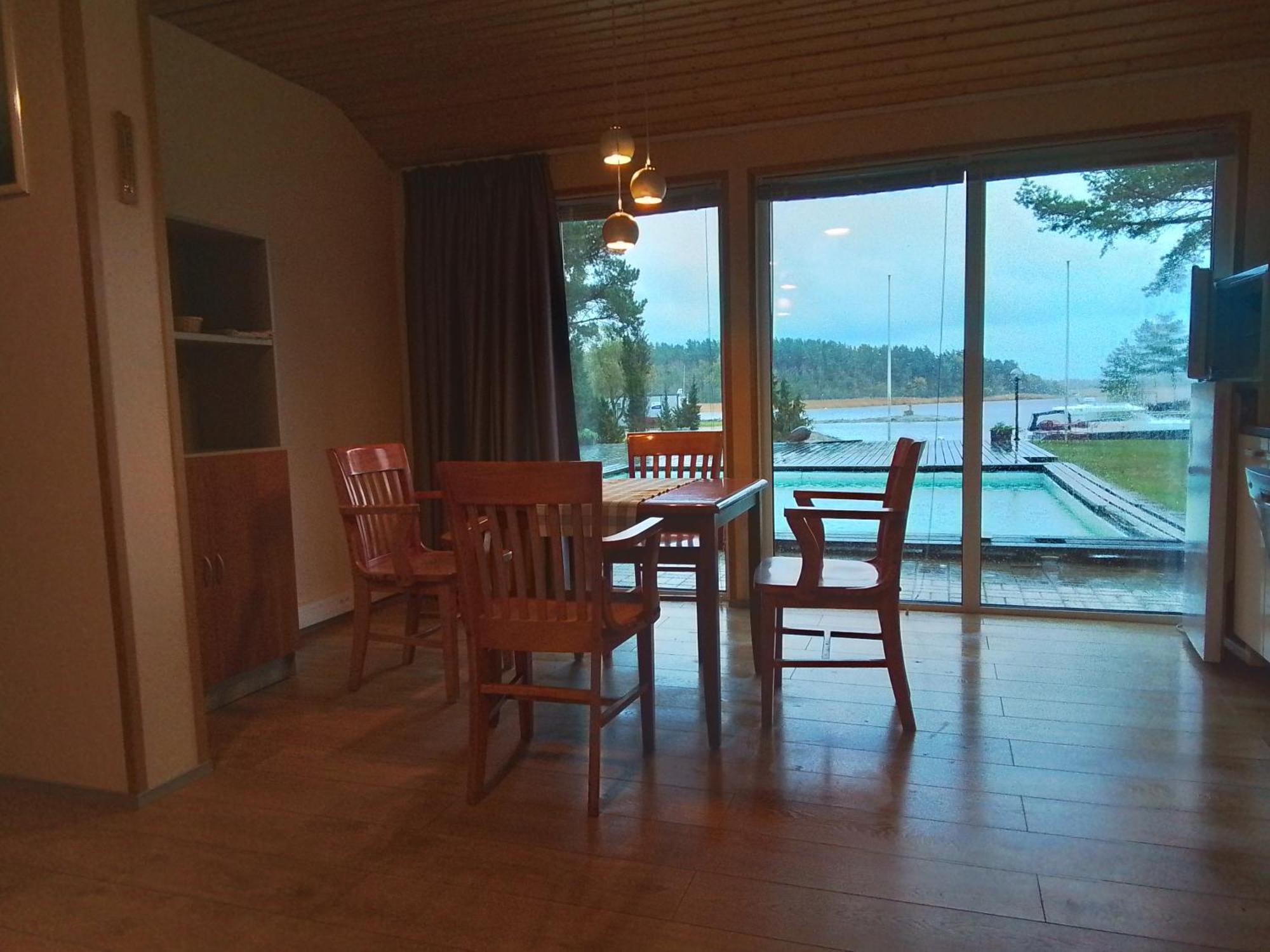 Ferienwohnung Paatsalu Sadam Zimmer foto